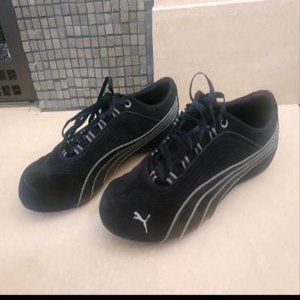 Puma Dance Shoes - EUC Womens 9
